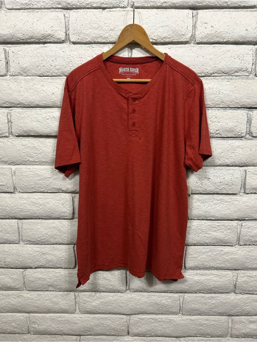 North River Outfitters NWT‎ Henley Tee Large Rust Red Soft Stretch